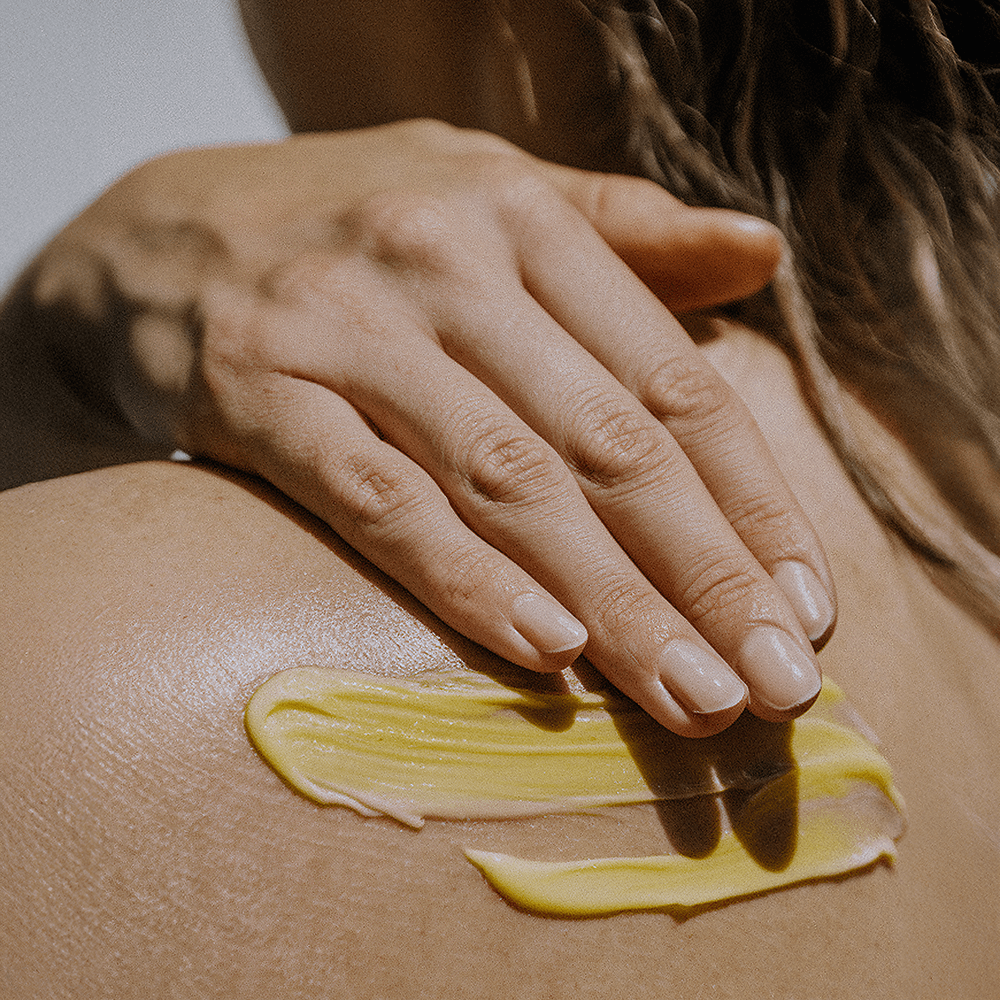 NEW Manuka Honey & Chamomile Body Balm