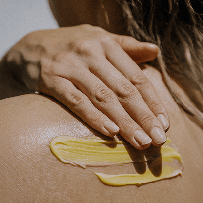 NEW Manuka Honey & Chamomile Body Balm